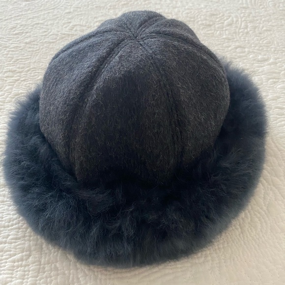 Baby Alpaca Fur Hat - Picture 4 of 12